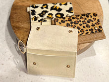 Load image into Gallery viewer, Cowhide Leather Cardholder
